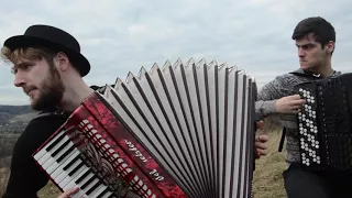 Crazy Accordion Trio - Show Must Go On [QUEEN MUSIC]