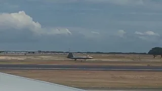 F22 taxiing