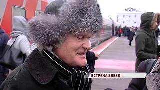 На открытие Года театра в Волковском приехал Юрий Куклачев и российские актеры театра и кино