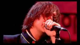 The Strokes - Heart In A Cage (on TOTP)