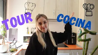 KITCHEN TOUR (de mi pequeña cocina) ENSEÑO MI COCINA ENTERA!!