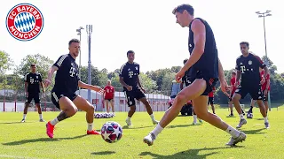 Best moments from FC Bayern's training in small groups