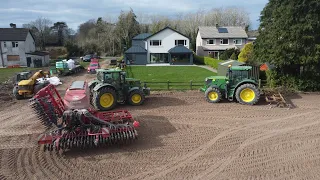 JOHN DEERE 6R 215 & HORSCH 6DC DRILL ‘SETTING BEANS 🫘 ☘️