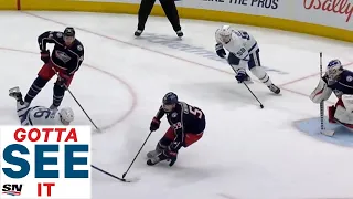 GOTTA SEE IT: Marner Pulls Off Incredible Assist While Falling