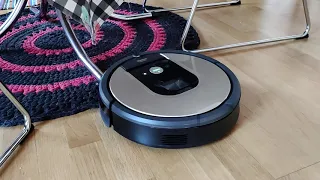 Roomba vs Ikea chair