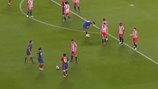 Messi Scores Cheeky Free Kick vs Atletico