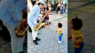 1 year old cute baby is dancing with Youtube Stars Karolina Protsenko Violin and Daniele Vitale Sax