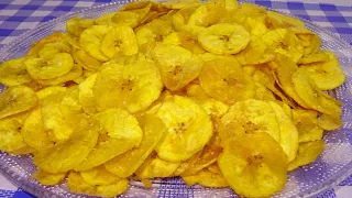 Chifles de Plátano Verde Frito | Los Chips de Plátano Macho Frito un Aperitivo Delicioso