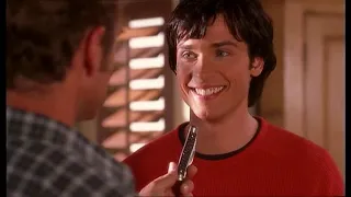Smallville, Clark and That Smile