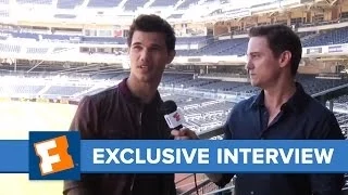 Abduction - Taylor Lautner Comic-Con 2011 Exclusive Interview | Comic Con | FandangoMovies