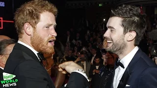 Prince Harry Refuses to Shake Jack Whitehall's Hand at Royal Variety Show || World News