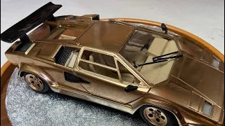 Restoration of Abandoned Black - Gold  Lamborghini Countach - from black to gold glory once again.