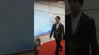 迪玛希Dimash REACTS TO JESSIE J/ after he finished the "Hello"