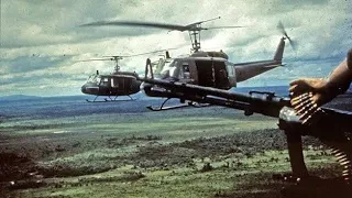 Viet nam war UH-1 (CCR Fortunate son)