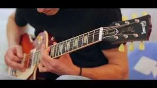 Solo guitar improvisation blues in G with Gibson Les Paul