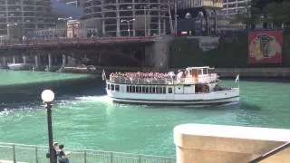 The Chicago River and Boats (Downtown Chicago, Illinois)