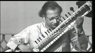 Nikhil Bannerjee   Puriya Dhanashri w  Zakir Hussain