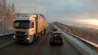 дальнобой : рейс Москва - Томск: гололёд в рейсе. Осторожно мат в рации!