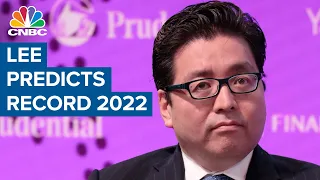 Tom Lee predicts record 2022, but warns the big gains won't come until the second half