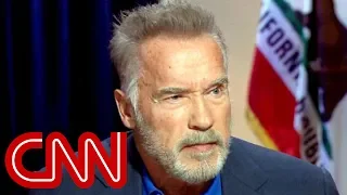 Arnold Schwarzenegger: Politics 'sucks'