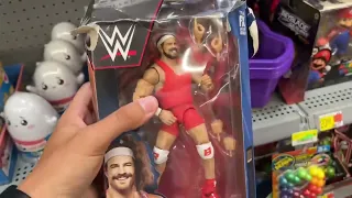 #toys #notificationsquad #royalrumble NEW WWE FIGURES FOUND ON TOY HUNT OUT OF TOWN!