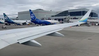 Alaska Airlines 737 MAX 9 - Takeoff from Seattle SEA