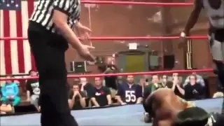Wrestler Breaks His Neck Doing BackFlip!