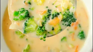 BROCCOLI SOUP WITH MELTED CHEESE. MY HUSBAND ORDERS THREE TIMES A WEEK! DELICIOUS SOUP WITH A CREAMY