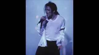 Michael Jackson - Tabloid Junkie (Live - FANMADE)