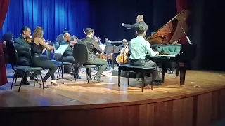 Mozart: Piano Concerto No. 23 em Lá maior, k 488 - Ramon Lorete