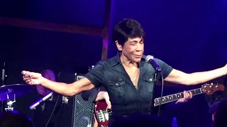 Bettye LaVette "Blackbird" song by John Lennon/Paul McCartney (Nashville, 16 September 2017)