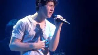 Nick Jonas & The Administration  singing "Stay" (Detroit Jan 16 2010)