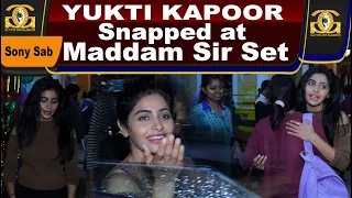 Yukti Kapoor Snapped at Maddam Sir Set | Sony Sab | Glitter And Glamour | Paparazzi |
