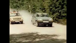 Живая мишень (1990) - car chase scene