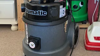 2020 Numatic tradeline TEM390a industrial vacuum extractor unboxing and first look!
