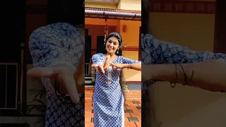 Ariyathe Ariyathe_Ravanaprabhu/Short Dance Cover/Padma Shalini