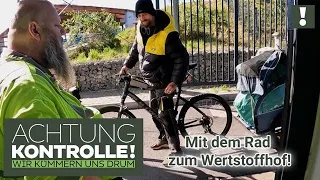 Ungewöhnlicher Anblick! Mit dem FAHRRAD zum Wertstoffhof | Achtung Kontrolle