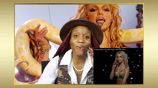 Britney Spears- I'm A Slave 4 U live at the 2001 VMAs REACTION