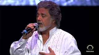 001 Dariush  Masloob Live   داریوش  مصلوب   اجرای زنده   Official Video 14 12 2019 720p1 cut