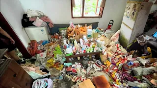 🥴The tenant left without claiming the deposit.🤮🤮 The landlord was shocked when she came to inspect.