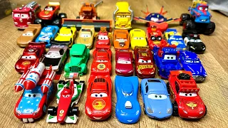 Looking for Lightning McQueen Cars: Lightning McQueen, Sally, Tow Mater, Mark, Fillmore, Cruz, Hicks