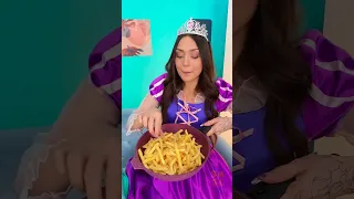 They ate all of Princess's fries🤣