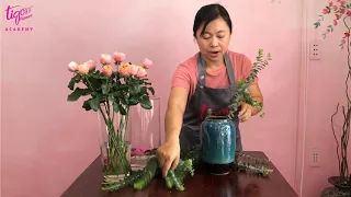 Dạy Cắm Hoa Tại Nhà(Tập 1) - Hướng Dẫn Cắm Hoa Hồng Thả Bình