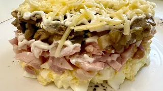 Невероятно Вкусный и очень Сытный  салат с копченой курицей и грибами 😋