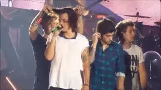 One Direction - Fireproof (with lyrics)