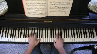 (4/6) BACH: "Little Prelude" in D Major (BWV 936)