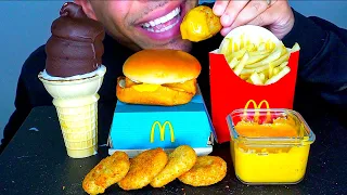 MCDONALD'S CHICKEN NUGGETS ICE CREAM CONE DIPPED CHOCOLATE CRISPY FRENCH FRIES CHEESE SAUCE MUKBAN