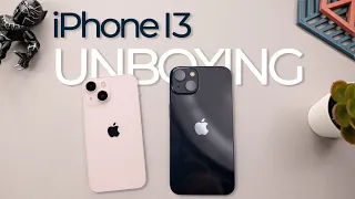 Apple iPhone 13 & iPhone 13 Mini Unboxing & First Look