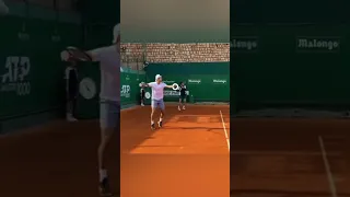 Karen Khachanov and Andrey Rublevs forehands