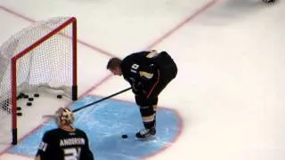 Corey Perry during pre-game warm-up at the Coyotes @ Ducks hockey game